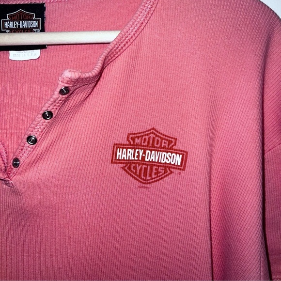 EUC Harley Davidson Ribbed Henley T-Shirt - Picture 2 of 6